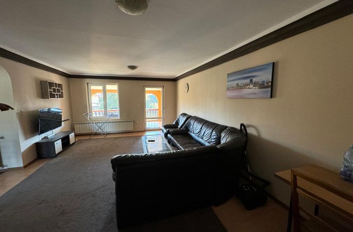 Birou de inchiriat RADAUTI - Suceava anunturi imobiliare Suceava