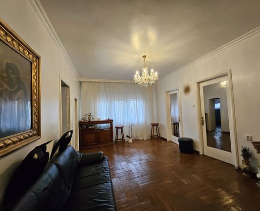 Apartament 5 camere Iancului, 120 mp