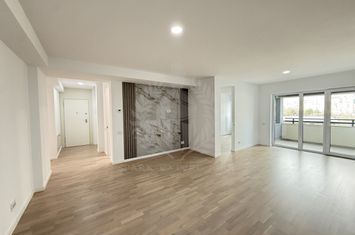 APARTAMENT 4 CAMERE /  DE LUX / BUCEGI 12 / CENTRAL / PLOIESTI anunturi imobiliare Prahova