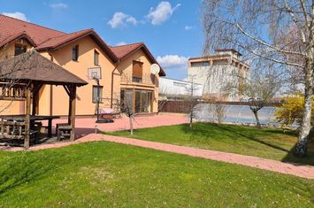 Vilă - 9 camere de vanzare IANCU NICOLAE - Bucuresti anunturi imobiliare Bucuresti