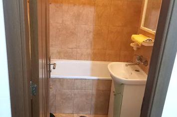 Garsonieră de vanzare TRACTORU - Brasov anunturi imobiliare Brasov