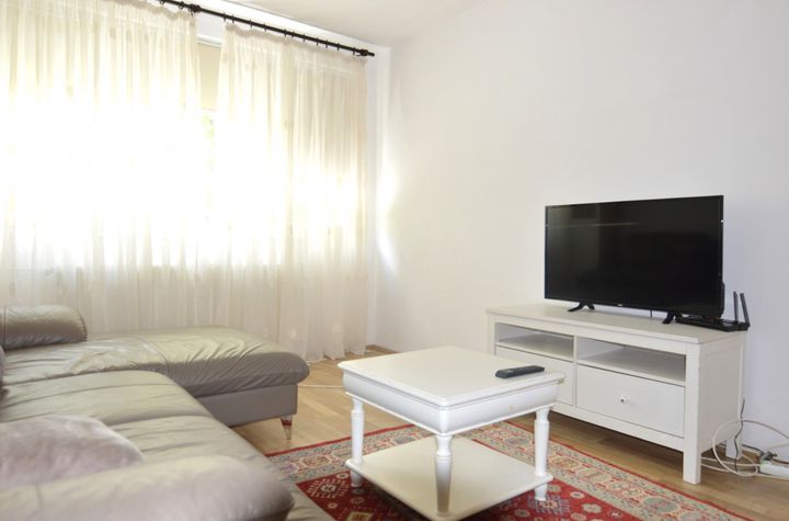 Apartament 3 camere de inchiriat BABA NOVAC - Bucuresti anunturi imobiliare Bucuresti