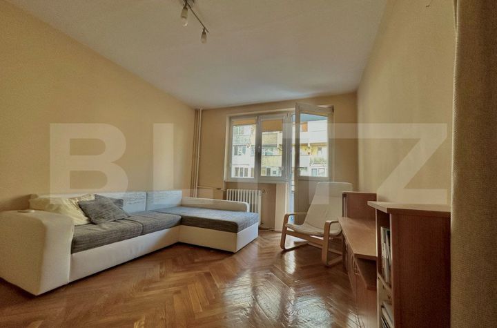 Apartament 3 camere de vanzare ROGERIUS - Bihor anunturi imobiliare Bihor