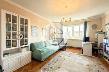 Apartament 4 camere de vanzare SIBIU - Sibiu anunturi imobiliare Sibiu