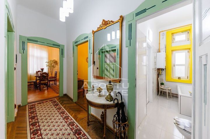 Apartament clasic 3 camere , centrul istoric anunturi imobiliare Timis