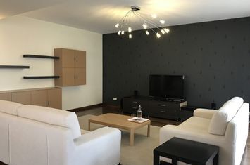 Apartament 4 camere, terasa, loc de parcare dublu, Central Park anunturi imobiliare Bucuresti