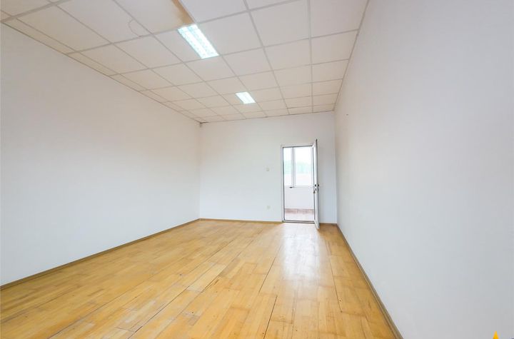 Spațiu comercial de inchiriat CENTRAL - Covasna anunturi imobiliare Covasna