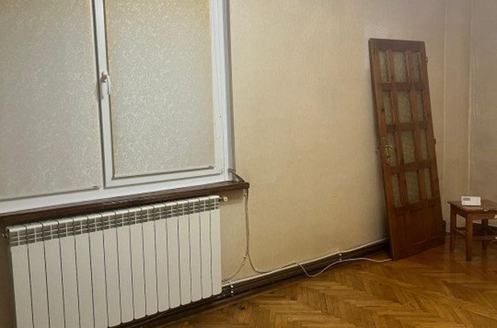 Apartament 3 camere de vanzare SIRET - Suceava anunturi imobiliare Suceava