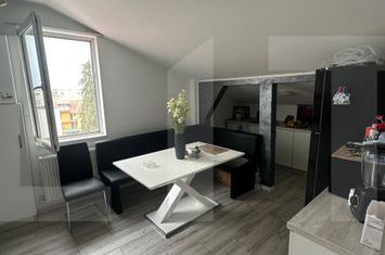 Apartament 5 camere de vanzare ARAD - Arad anunturi imobiliare Arad