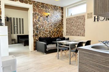 Apartament central cu 3 camere de vanzare in Oradea anunturi imobiliare Bihor