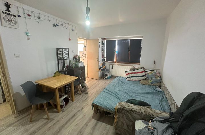 Garsonieră de vanzare GIROCULUI - Timis anunturi imobiliare Timis