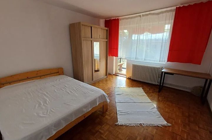 Apartament 3 camere decomandate Grigorescu anunturi imobiliare Cluj