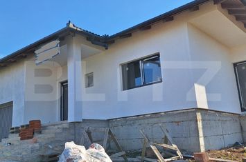 Casă - 4 camere de vanzare ORASUL NOU - Bihor anunturi imobiliare Bihor