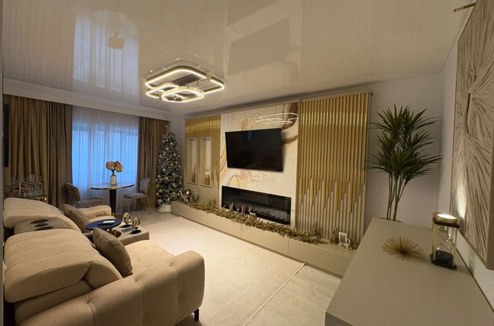 Apartament 3 camere de vanzare TARGU-JIU - Gorj anunturi imobiliare Gorj