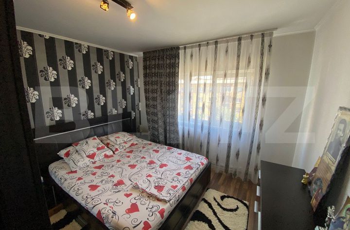 Apartament 3 camere de vanzare AMPOI 3 - Alba anunturi imobiliare Alba