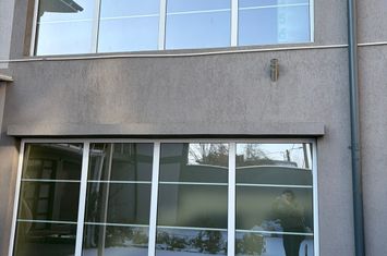 Vilă - 6 camere de vanzare CRAIOVITA NOUA - Dolj anunturi imobiliare Dolj