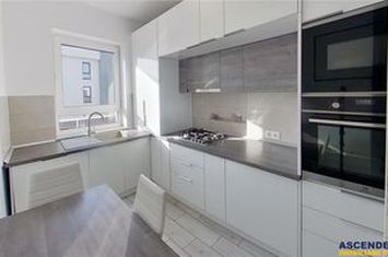 Apartament 3 camere de inchiriat AVANTGARDEN - Brasov anunturi imobiliare Brasov