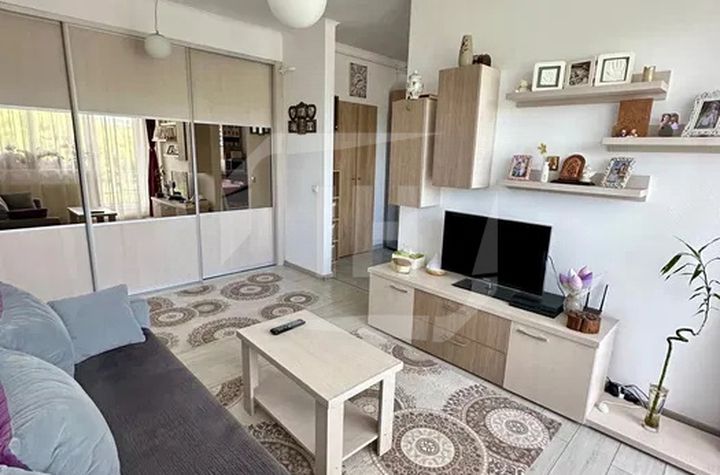 Apartament 3 camere de vanzare CLUJ-NAPOCA - Cluj anunturi imobiliare Cluj