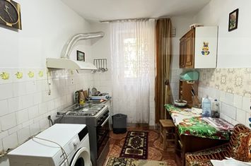 Apartament 2 camere de vanzare BOTOSANI - Botosani anunturi imobiliare Botosani