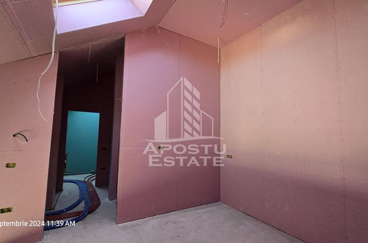 Apartamente noi cu 3 camere, scara interioara, Complexul Studentesc anunturi imobiliare Timis