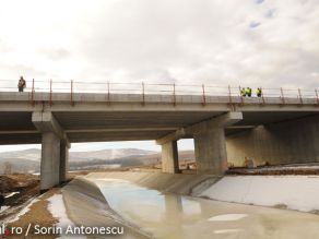 Autostrada Bechtel, luată în vizor de hoţii de aluminiu