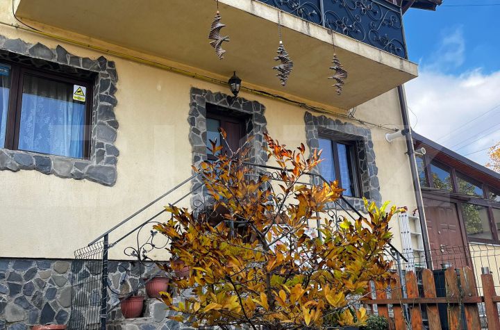 Casă - 4 camere de vanzare HORPAZ - Iasi anunturi imobiliare Iasi