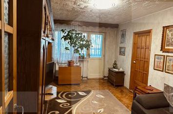 Apartament 3 camere de vanzare ARAD - Arad anunturi imobiliare Arad
