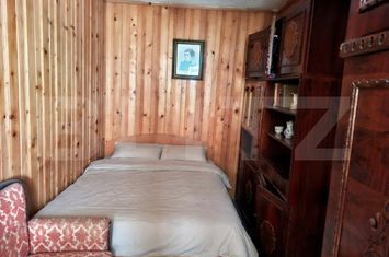 Apartament 3 camere de vanzare GAESTI - Dambovita anunturi imobiliare Dambovita