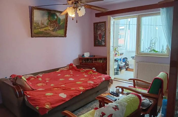 Apartament 3 camere de vanzare BRASOV - Brasov anunturi imobiliare Brasov