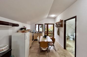 Vilă - 3 camere de vanzare PLOIESTI - Prahova anunturi imobiliare Prahova
