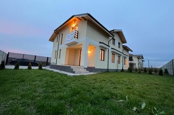 Corbeanca, Laguna Albastra, Lac, vanzare vila P+1, tip duplex, 180 mp curte libera, anunturi imobiliare Bucuresti
