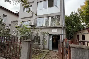 Vanzare garsoniera zona Hala Traian-Calea Călărasilor,Str. Traian 87 anunturi imobiliare Bucuresti