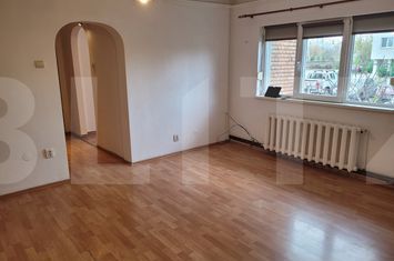 Apartament 4 camere de vanzare PODGORIA - Arad anunturi imobiliare Arad