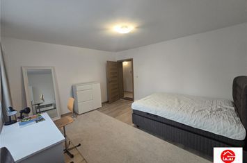 Apartament 3 camere de inchiriat SEMICENTRAL - Mures anunturi imobiliare Mures