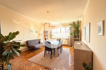 Apartament 4 camere de vanzare SIBIU - Sibiu anunturi imobiliare Sibiu