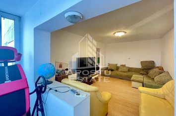 Apartament 4 camere - Malul Muresului anunturi imobiliare Arad