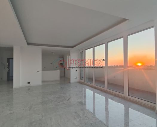 Apartament 3 camere Metalurgiei, 223 mp