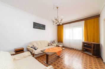 Casă cu două apartamente în Vyronas, 192 mp, 200 metri de plajă anunturi imobiliare Grecia