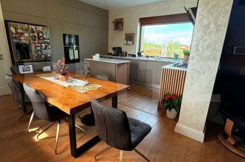 Casă - 4 camere de vanzare BRASOV - Brasov anunturi imobiliare Brasov