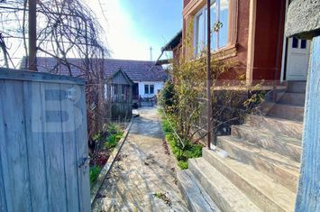 Vilă - 4 camere de vanzare BISTRITA - Bistrita-Nasaud anunturi imobiliare Bistrita-Nasaud