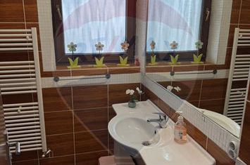 Apartament cu 5 camere de închiriat în zona Buna Ziua anunturi imobiliare Cluj