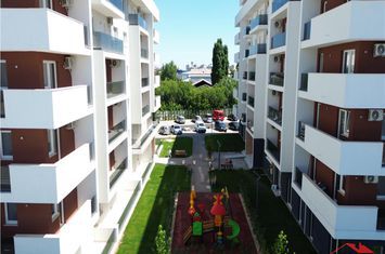 Apartament 3 camere de vanzare VEST - Vrancea anunturi imobiliare Vrancea