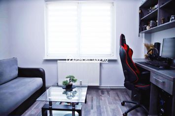 Apartament 3 camere de vanzare CORINA - Mures anunturi imobiliare Mures