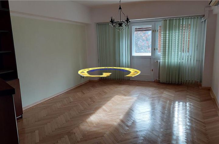 Apartament 4 camere de inchiriat UNIRII - Bucuresti anunturi imobiliare Bucuresti