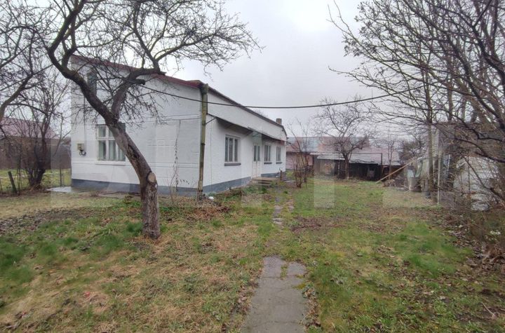 Casă - 3 camere de vanzare RADAUTI - Suceava anunturi imobiliare Suceava