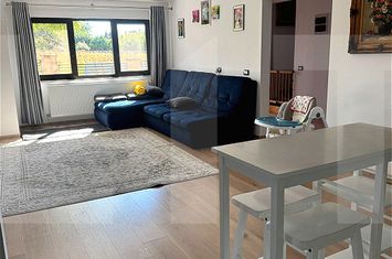 Casă - 5 camere de vanzare BOTOSANI - Botosani anunturi imobiliare Botosani