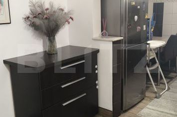 Apartament 3 camere de vanzare SUCEAVA - Suceava anunturi imobiliare Suceava