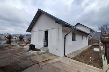 Casă - 3 camere de vanzare VISANI - Iasi anunturi imobiliare Iasi