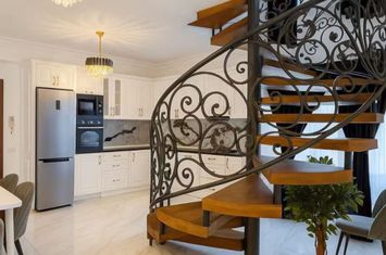 Apartament 4 camere de inchiriat 1 MAI - Dolj anunturi imobiliare Dolj