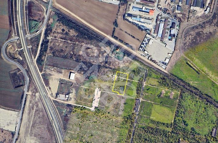 Teren intravilan 5200 mp de vanzare, zona Borsului anunturi imobiliare Bihor